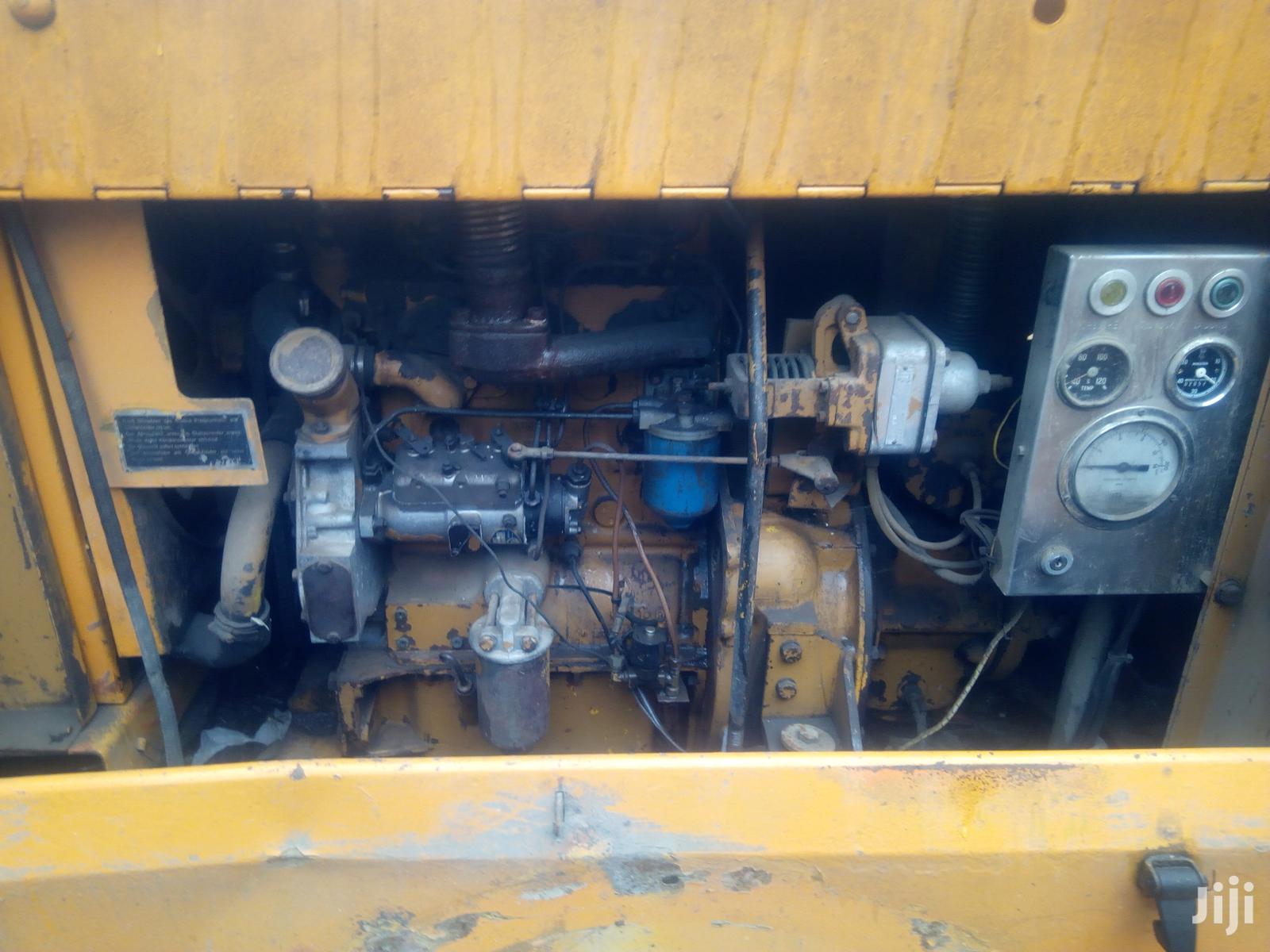 Air Compressor Machine