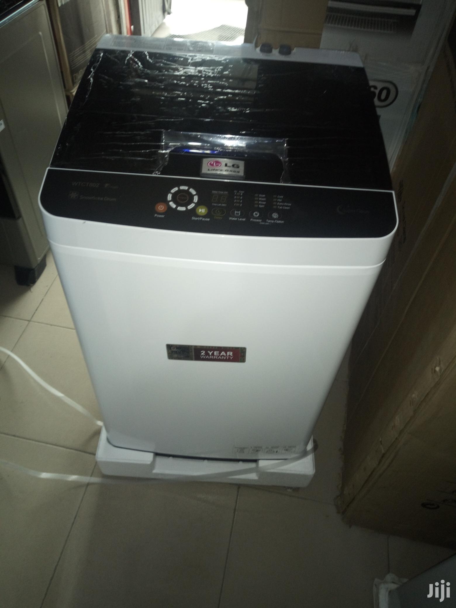 Lg 8.2kg Washing Machine Automatic With Spining With 2 Yrs W