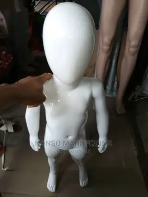 Unisex Age 1 and 2 Plastic Pure White Mannequin Display