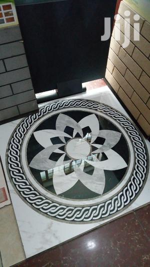 Center Tiles Deco