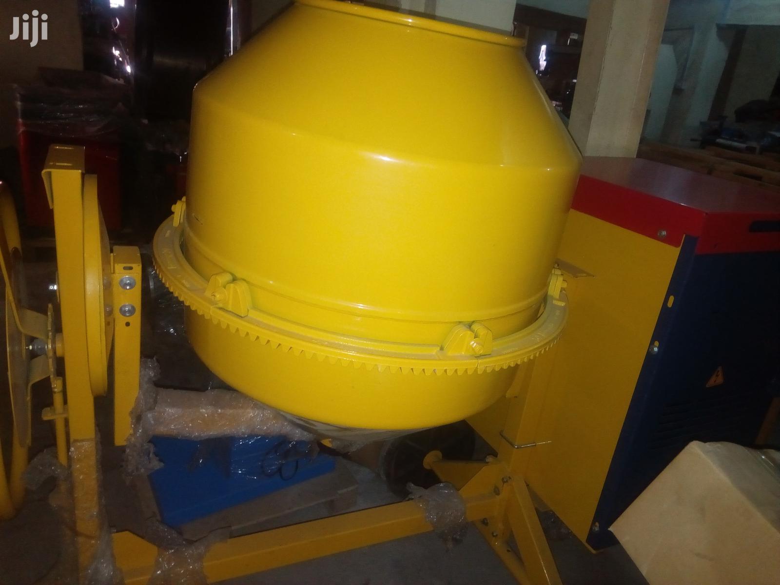 Concreate Miser Machine
