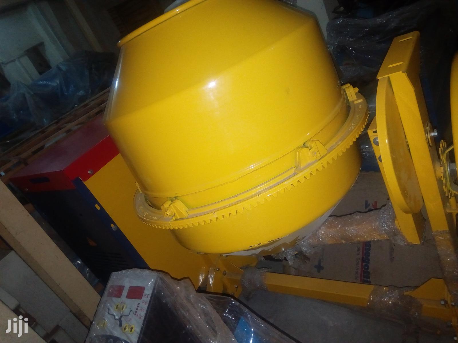 Concreate Miser Machine