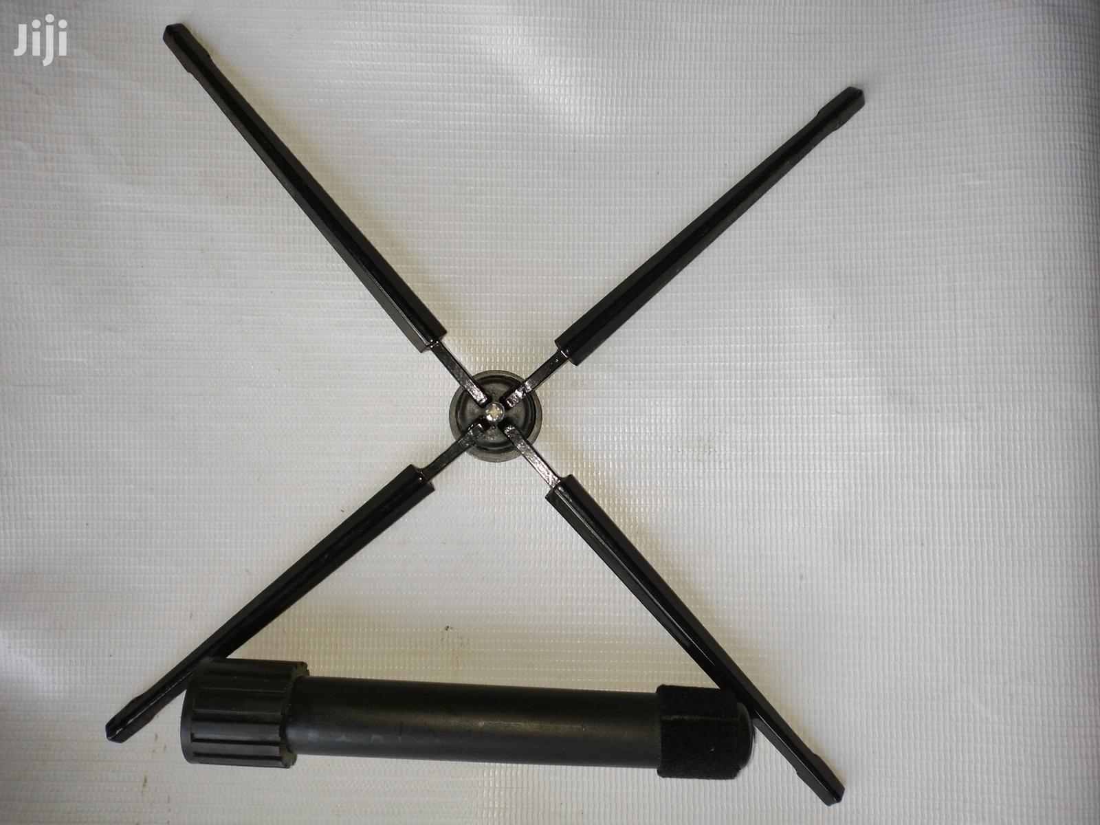 Hallmark-Uk Durable Flute Stand