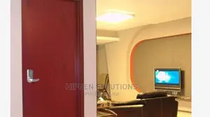 Biometric Fingerprint Keypad Door Lock - Right Handle BY HIPHEN