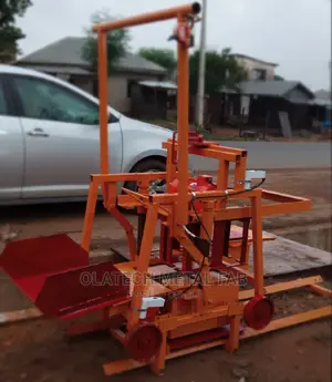 Multi Functional Automated Concrete Block Molding Machine
