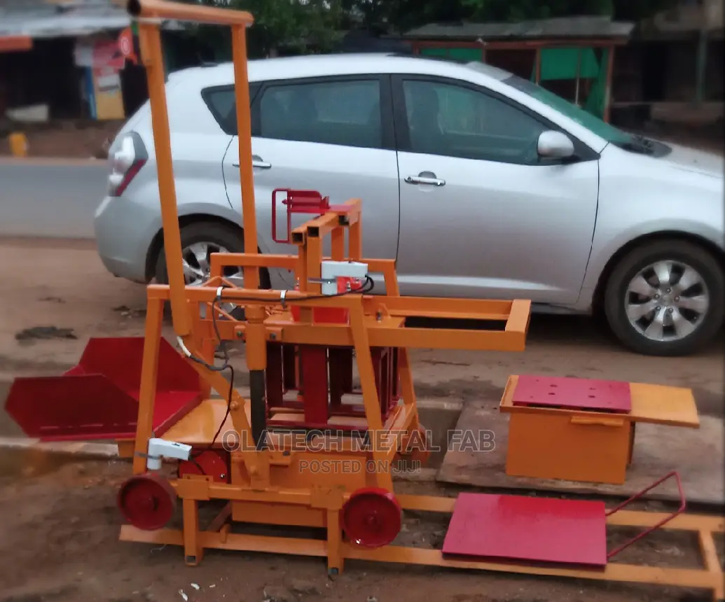Multi Functional Automated Concrete Block Molding Machine