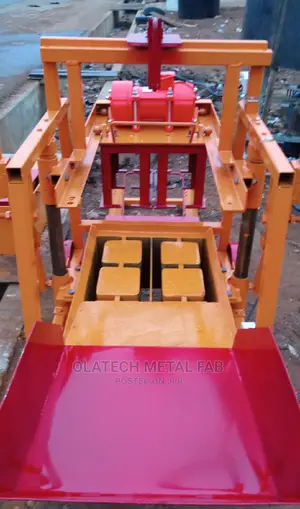 Multi Functional Automated Concrete Block Molding Machine