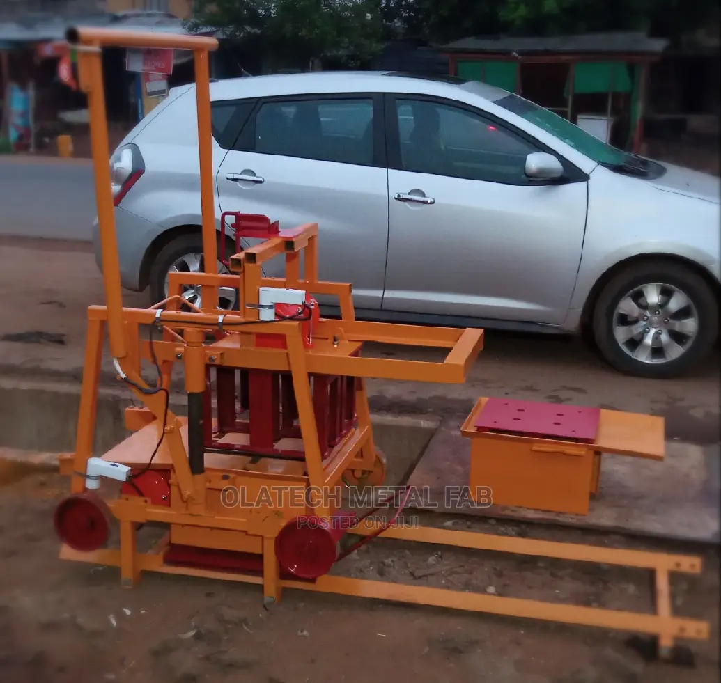 Multi Functional Automated Concrete Block Molding Machine