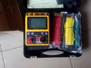 Earth Resistance Tester Smart Sensor AR4105B