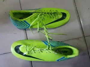 Nike Training Canvas Size 43