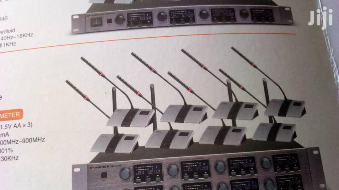 Original 8 Channels Wireless Conference Microphone Model Mr-