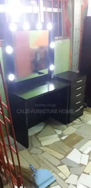 5ft Dresser