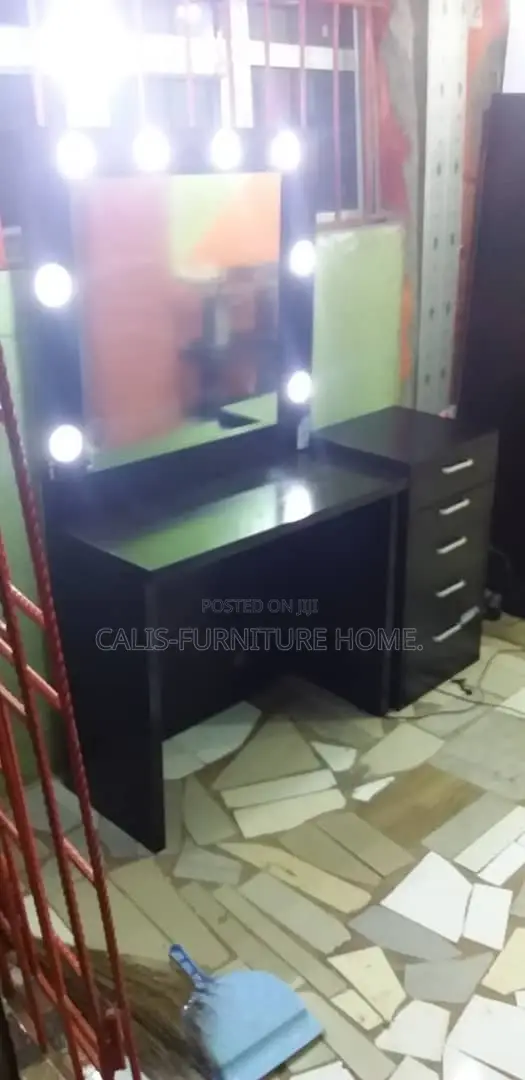 5ft Dresser