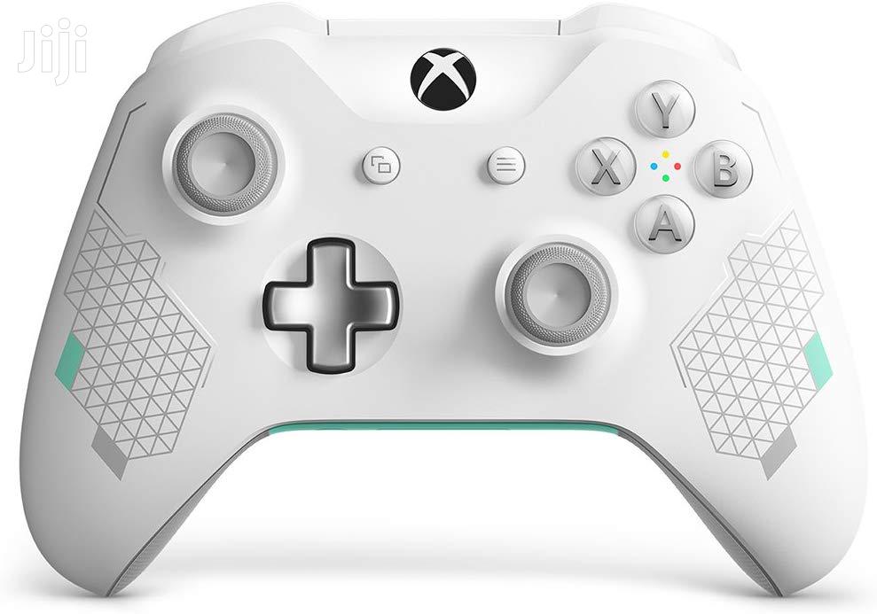Xbox Wireless Controller - Sport White Special Edition