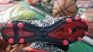 Nike Skin Ankle Size 40 Boot