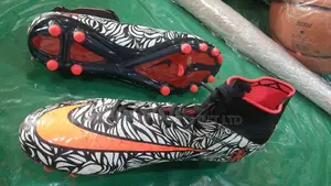 Nike Skin Ankle Size 40 Boot