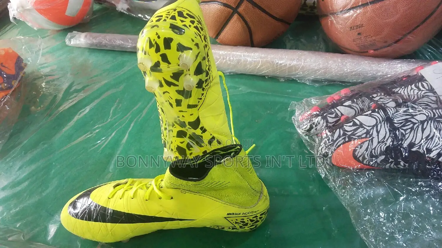 Nike Skin Size 42 Ankle Boot