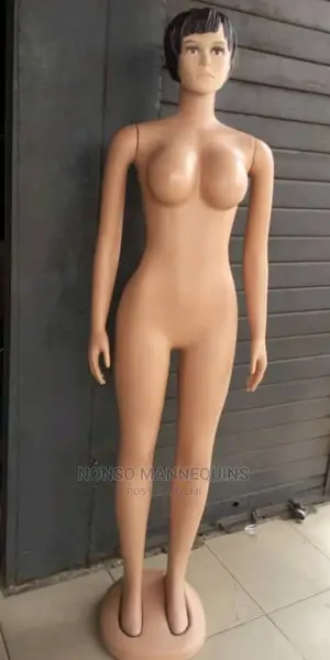 Beautiful Face Female Plastic Mannequin