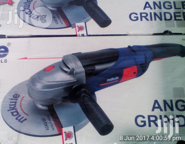 Grinding Machine