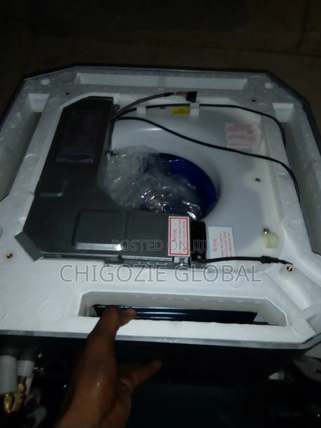 Lg 2hp Celling Castte Unit Air Conditioners