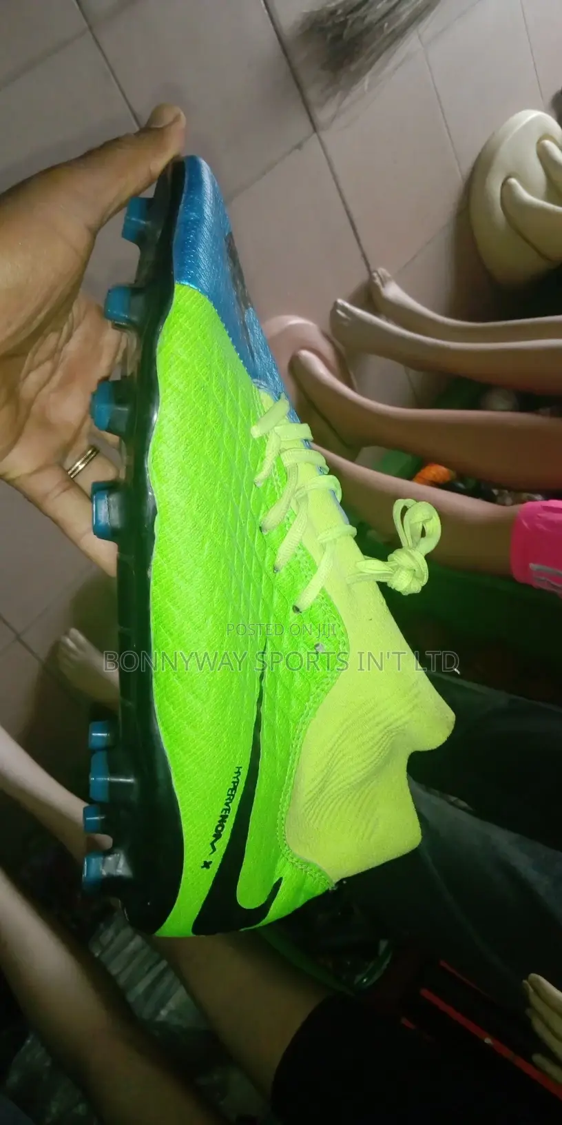 Nike Hypervenom Size 45 Ankle Boot
