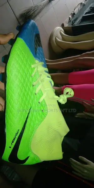 Nike Hypervenom Size 45 Ankle Boot