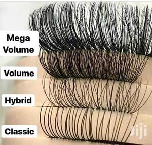 Oyinlewa Semi-Permanent LASH Extension Courses