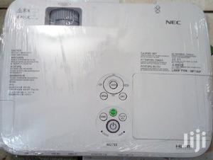 Nec 3000ansi Lumens Projector With Vga, Av, Hdmi, Usb Port