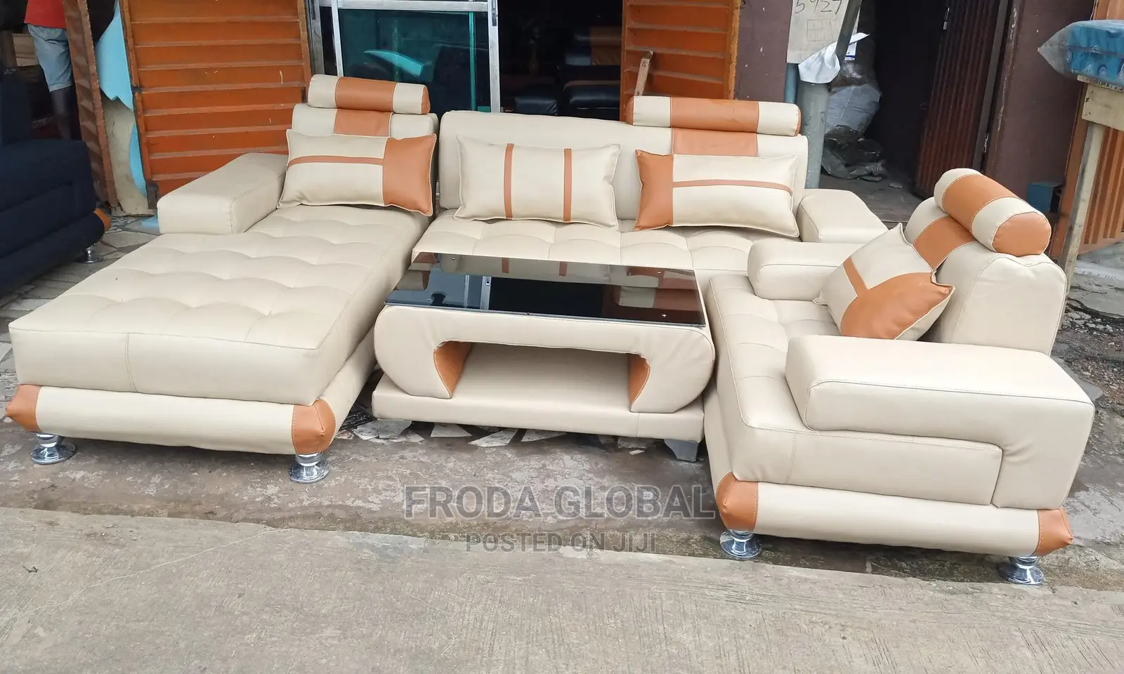 Quality Couch: L-Shape Sofa,Single Chair and Table. Jpcrll20