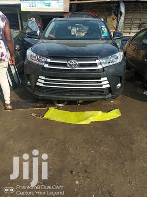 Toyota Highlander 2015 Upgrade to 2018 Available