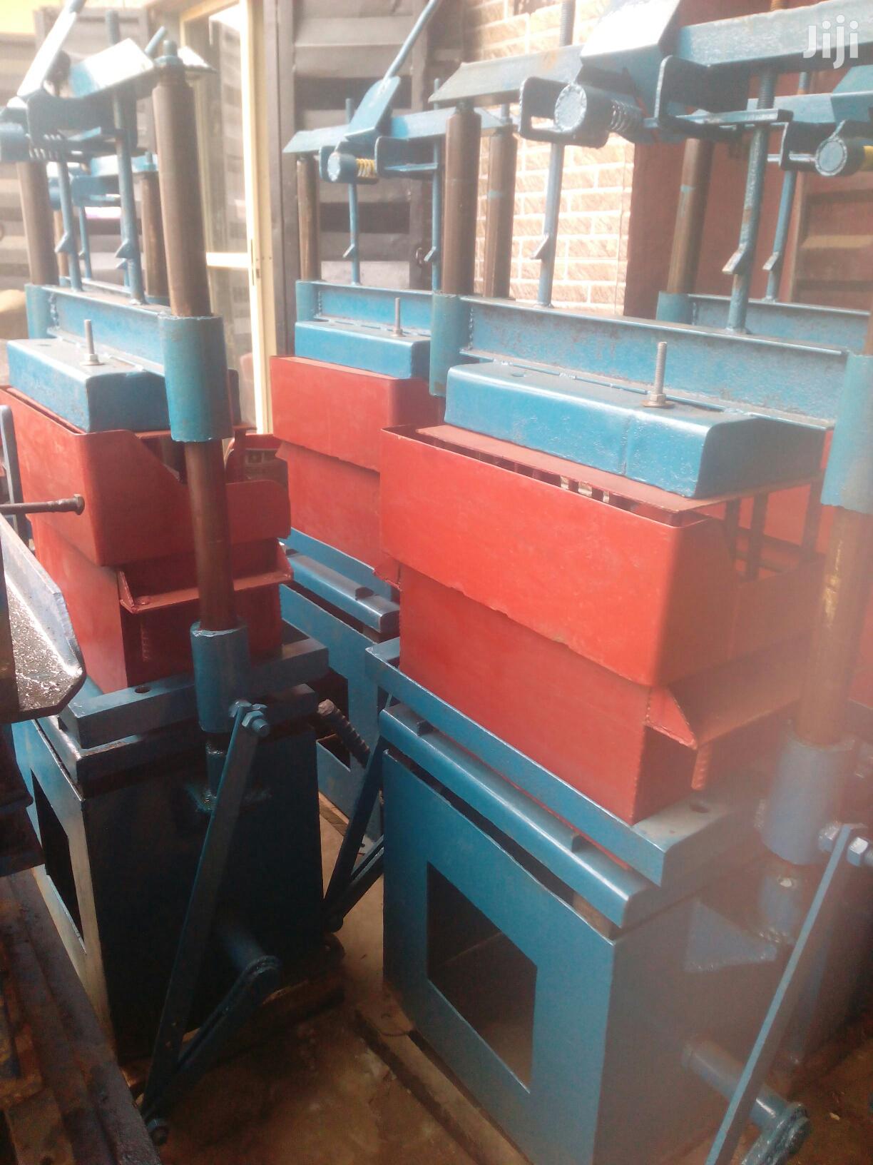 Block Moulding Machine