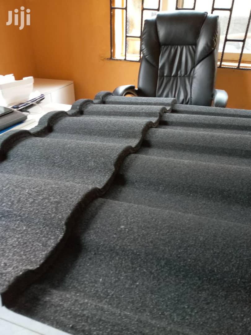 Plain Black Roman Stone Coated Roofing Sheet.