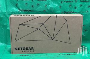 Netgear Business Gs728tp-100nas 24-Port Poe Smart Switch
