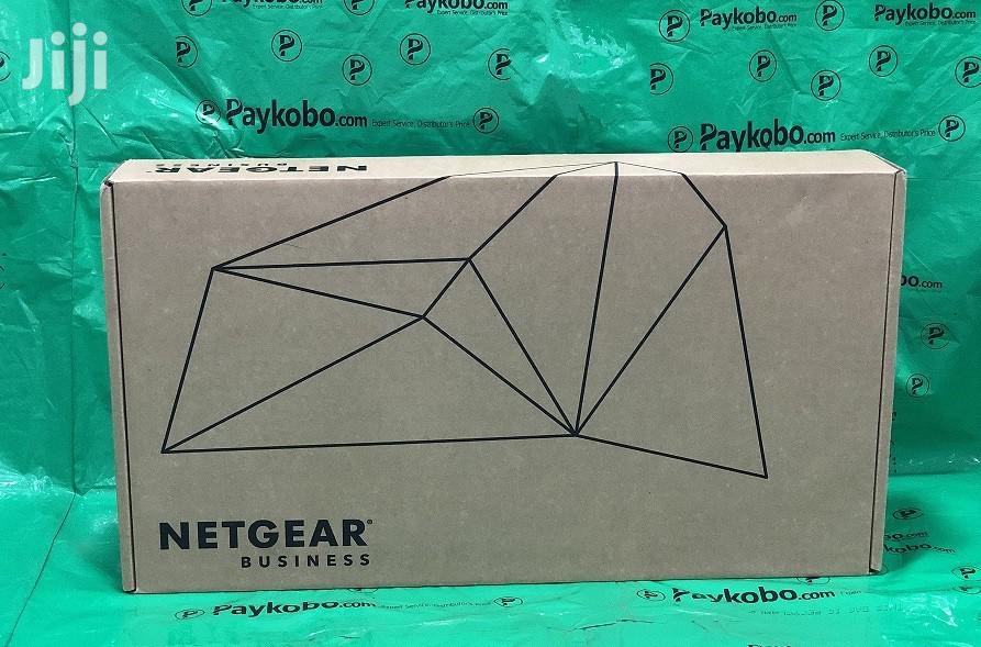 Netgear Business Gs728tp-100nas 24-Port Poe Smart Switch