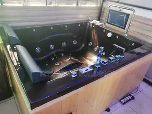 Compat Jacuzzi