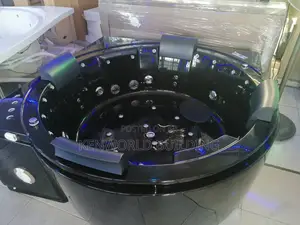 Round Executive Jacuzzi