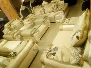 Glossy 6 Seater Furniture