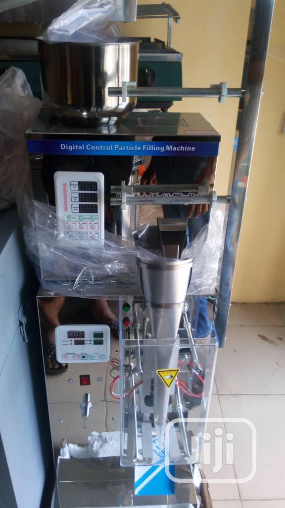 Powder Packaging Machine