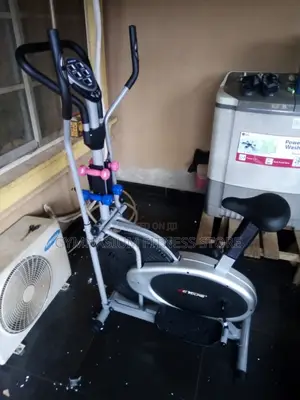 Orbitrac Bike With Dumbbell GXM