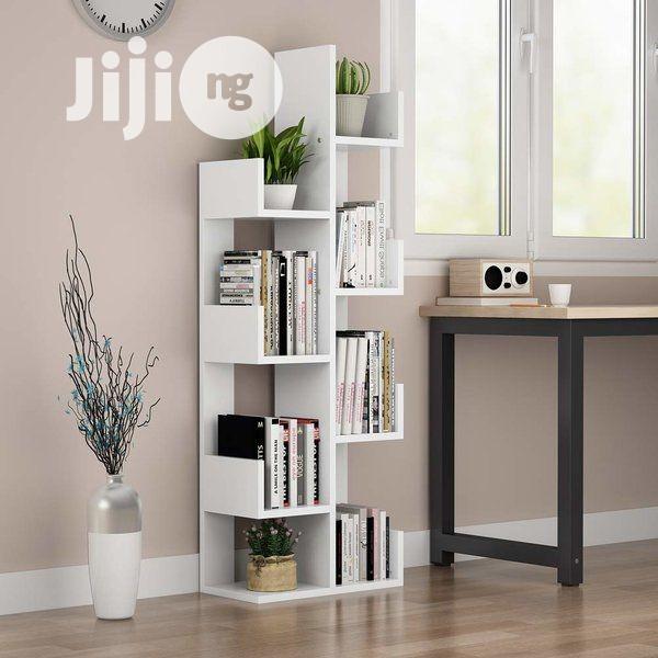 Console Bookshelf