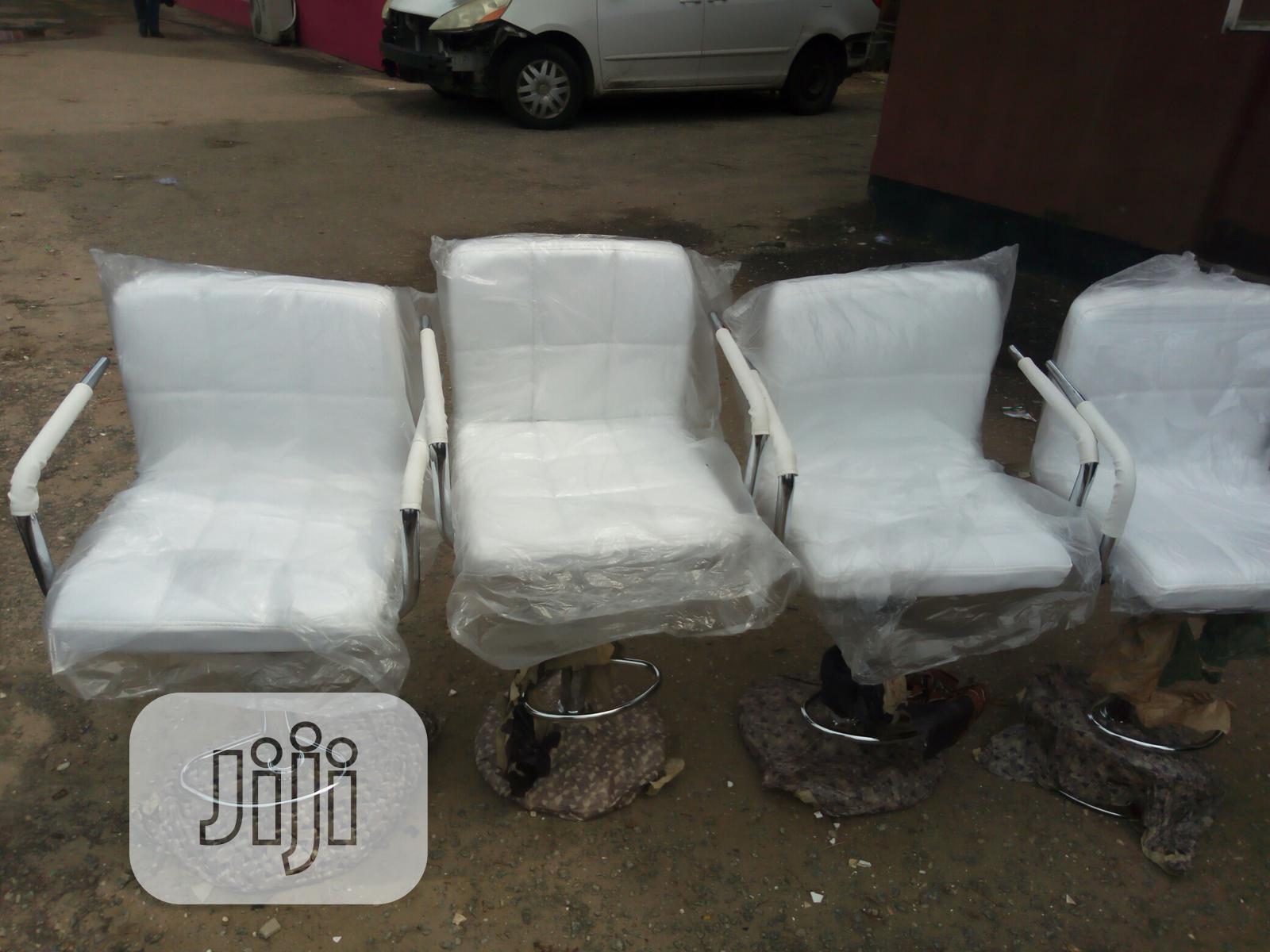 Quality Leather Low Back Rest Bar Stool.
