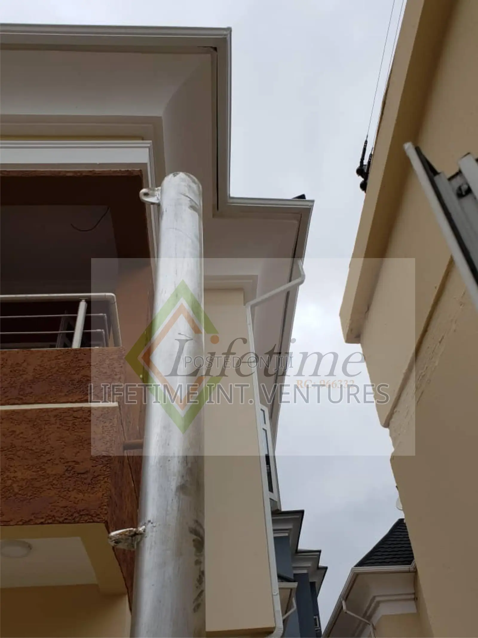 American Roof Gutter System