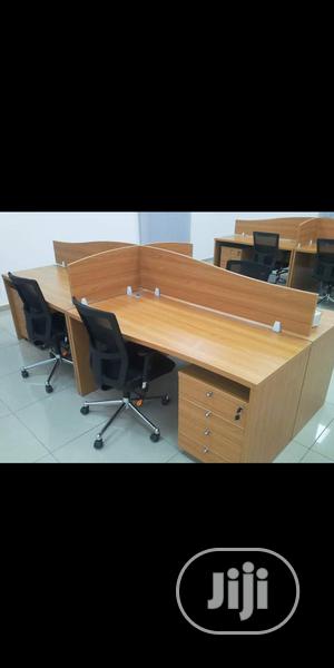 Workstation With 4 Chairs