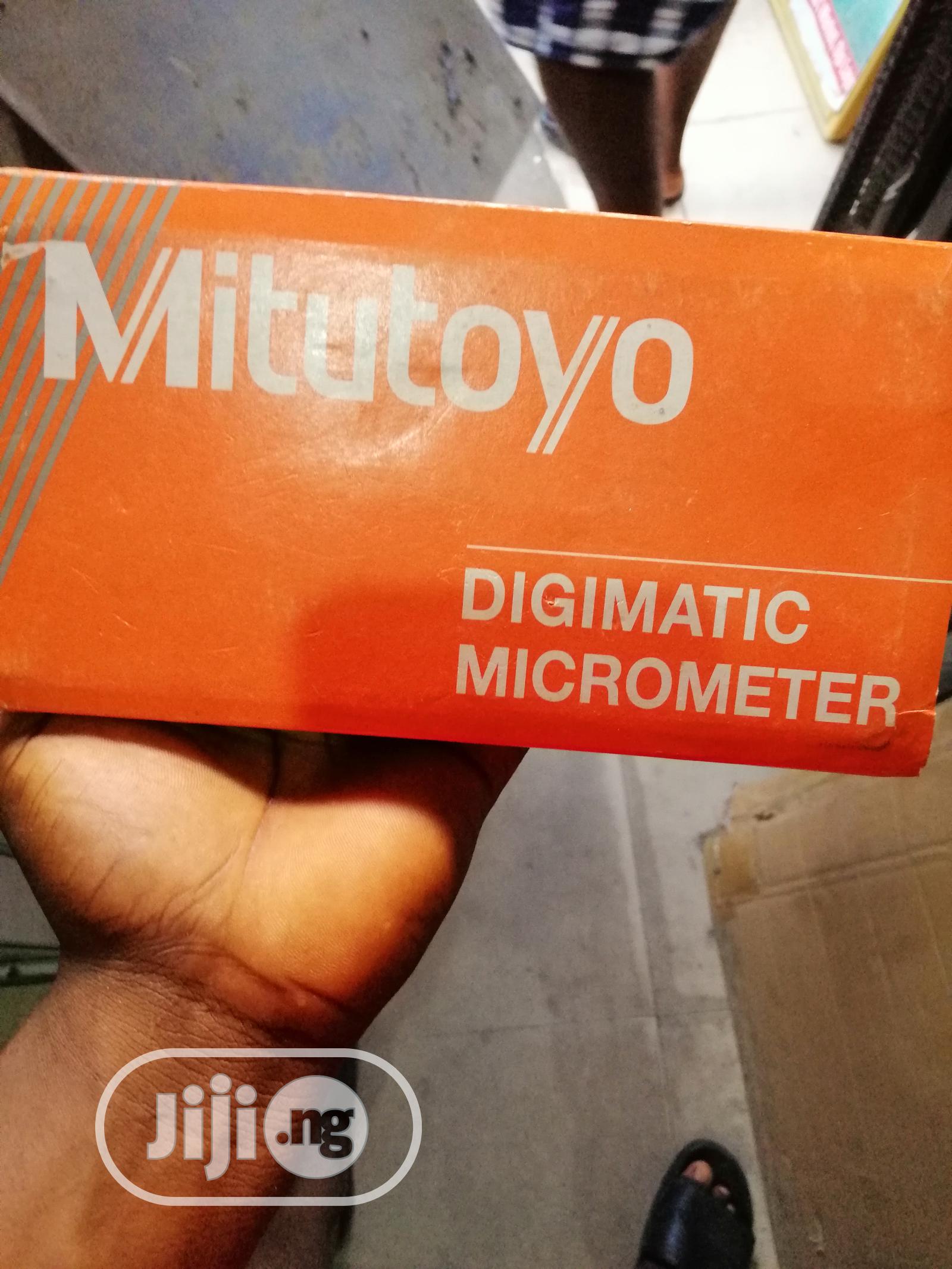 Mitutoyo Digital Micrometer