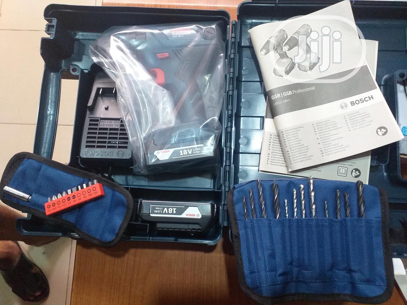 Bosch 18volts Battery Drill