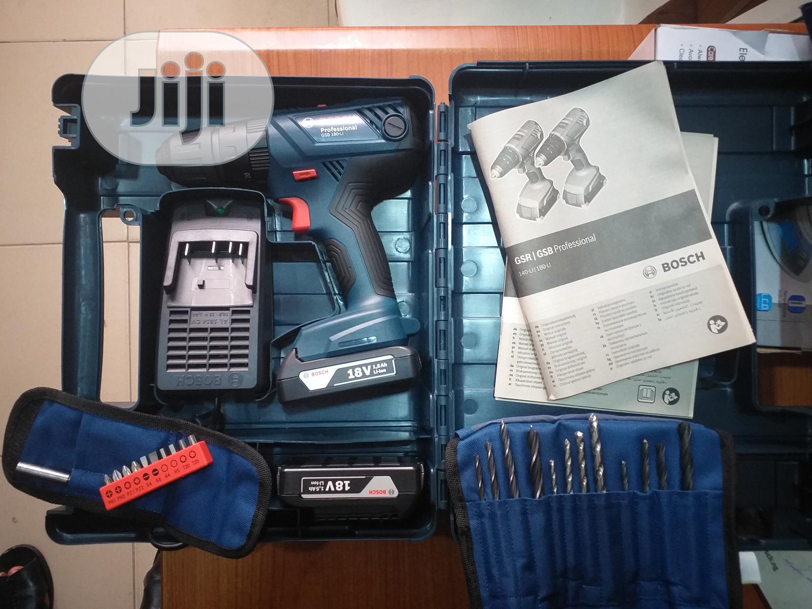 Bosch 18volts Battery Drill