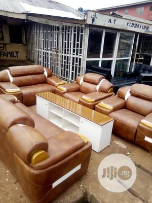 Sets of 7 Sitters Venza Sofas