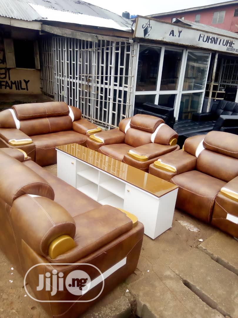 Sets of 7 Sitters Venza Sofas