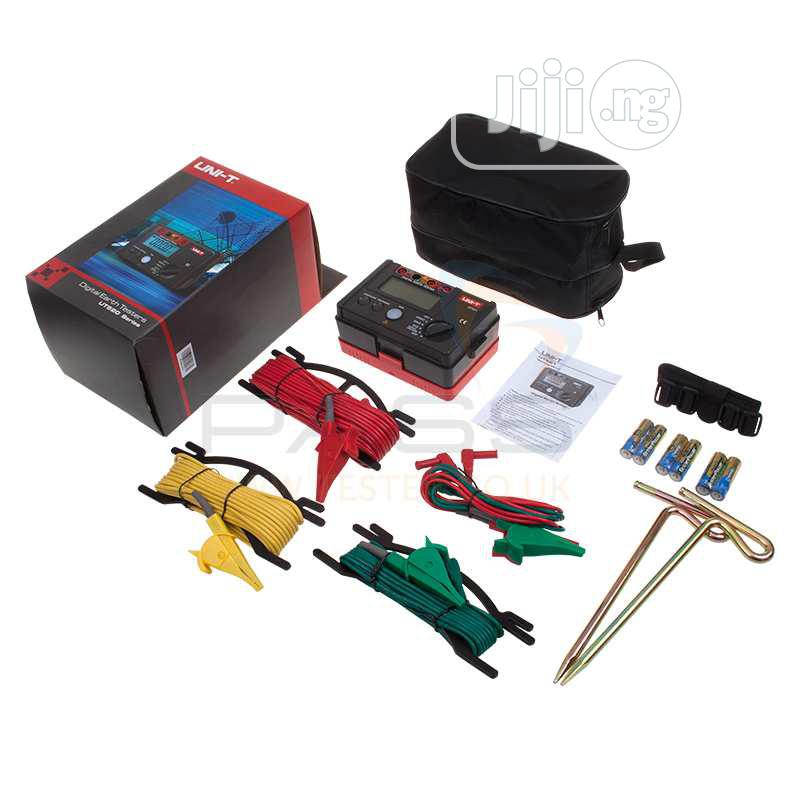 Uni-T UT-521 Digital Earth Tester