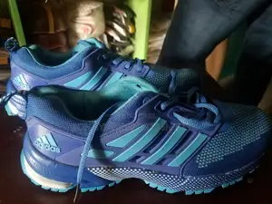 Adidas Size 44 Juggling Canvas